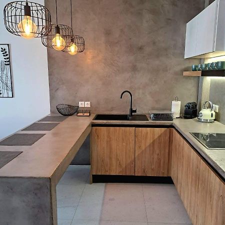 Courtyard Luxury Suites “Marianthi” Pefki  Екстер'єр фото