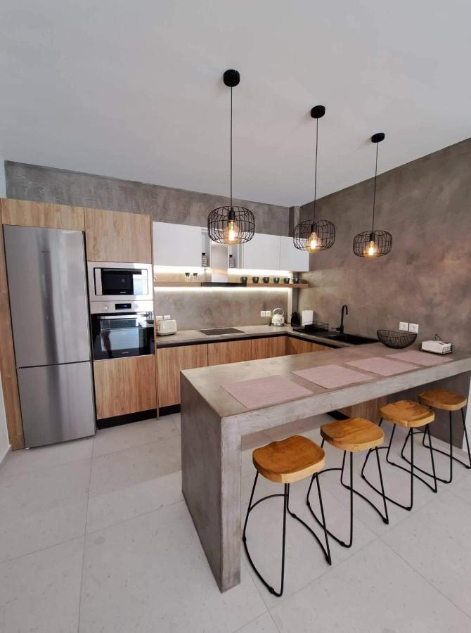 Courtyard Luxury Suites “Marianthi” Pefki  Екстер'єр фото